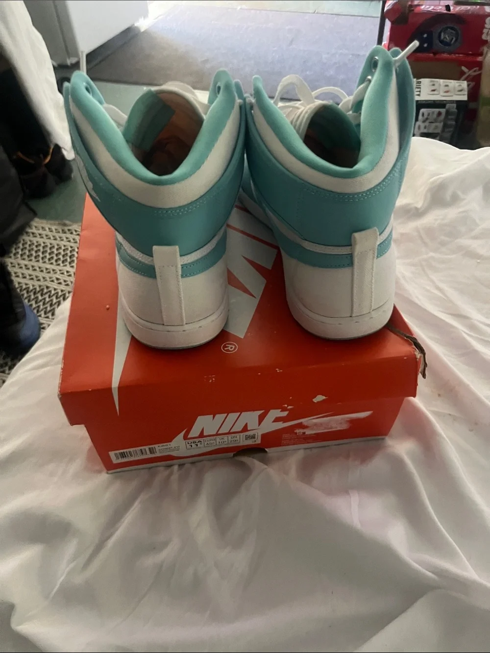 Nike High Top Sneakers in Teal & White